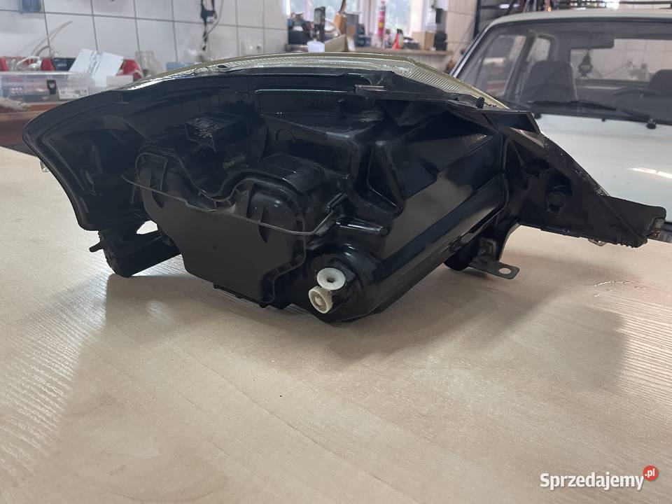 Lampa citroen c3 lewa przednia Nowy Sącz sprzedam