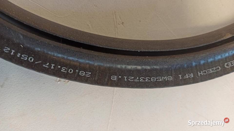 USZCZELKA DRZWI TYŁ AUDI A4 B9 8W5833721B Drzwi