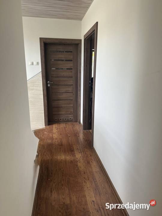 Wolnostojący dom na osiedlu Rogi w rejonie łódzkie Konstantynów Łódzki