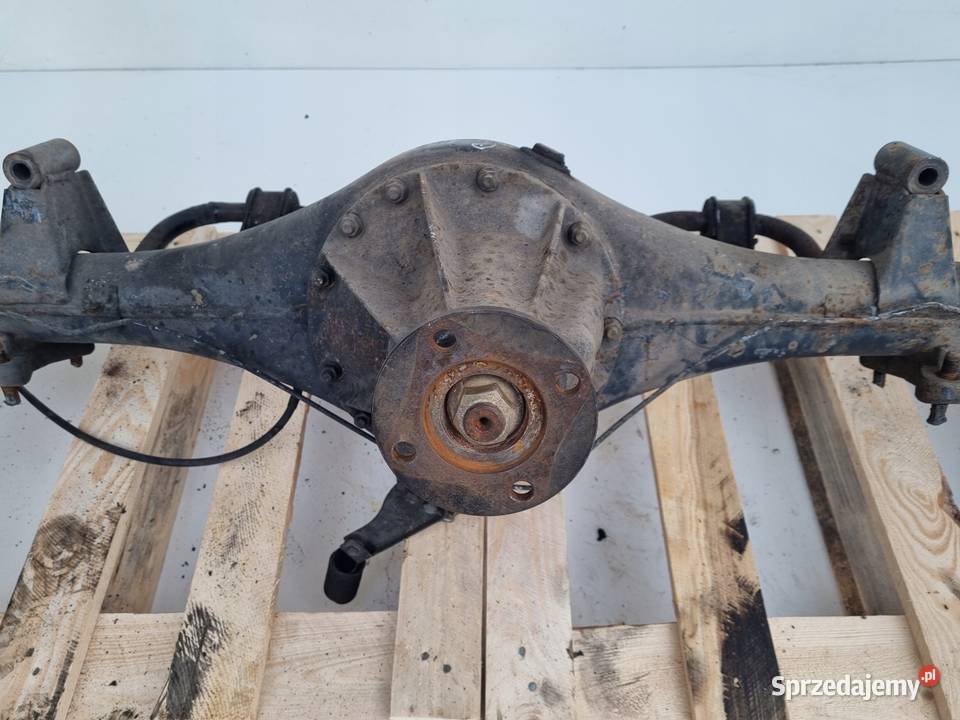 Nissan Cabstar 30 D TD TYLNI MOST TYLNY TYŁ Rudka sprzedam