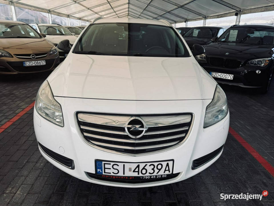 Opel Insignia Opel Insignia Automat 20 CDTI 160 lakier metallic Zduńska Wola