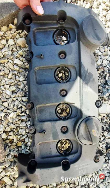 Pokrywa zaworów 20 TFSI Golf V