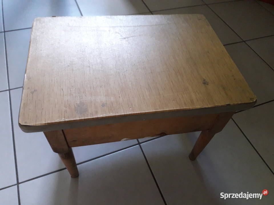 Taborecik z płyty meblowej 37x27 wysokość 27 sprzedam
