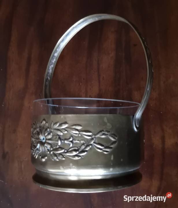 Stara cukiernica koszyczkowa