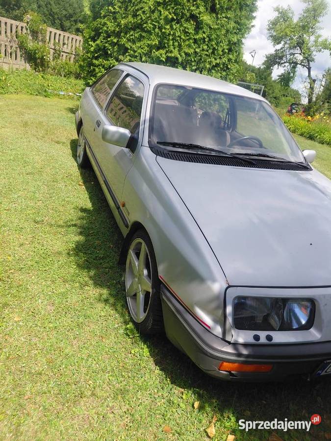 Sierra Ford MK1 Rok produkcji 1986 Człuchów