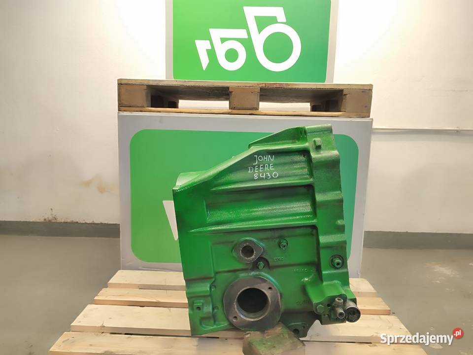 Obudowa skrzyni biegów R252632 JOHN DEERE 8130 Wilkowo