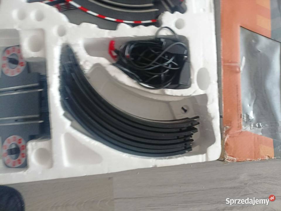 Tor wyścigowy Ferrari Tor Carrera Go Formula Koszalin sprzedam