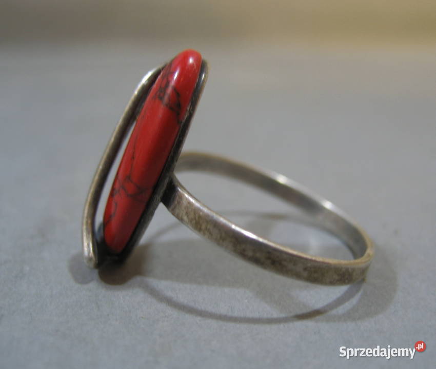 Pierscionek z Koralem Pokski mazowieckie Warszawa