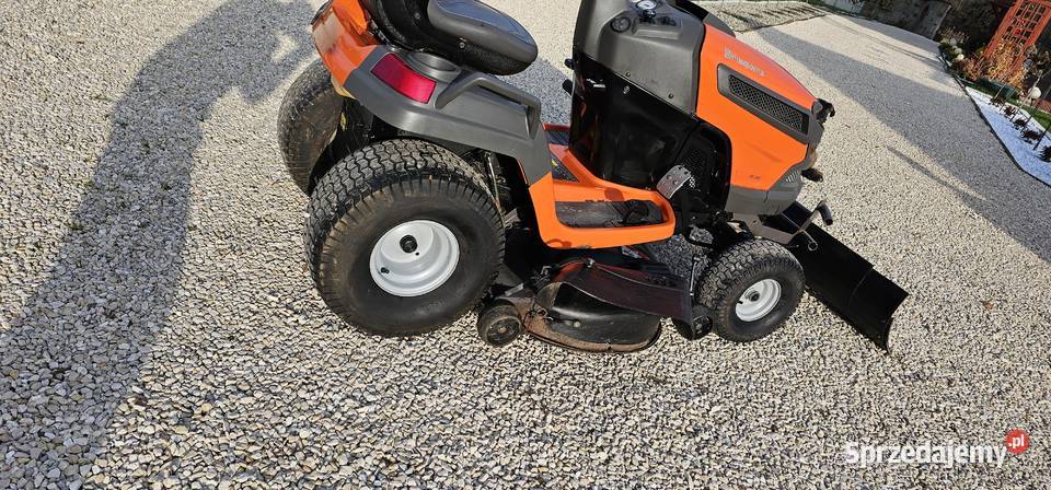 Traktorek kosiarka Husqwarna V2 22