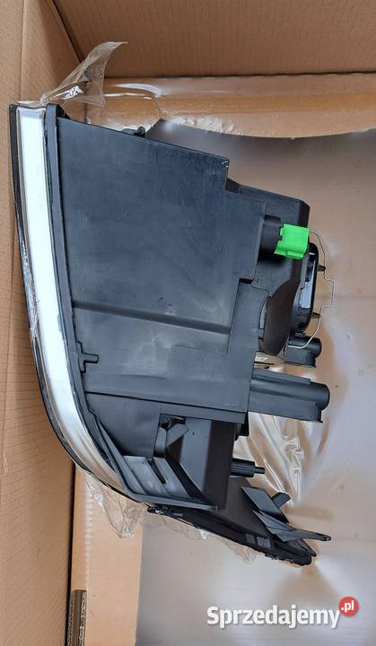 Reflektor Ford Transit mk7