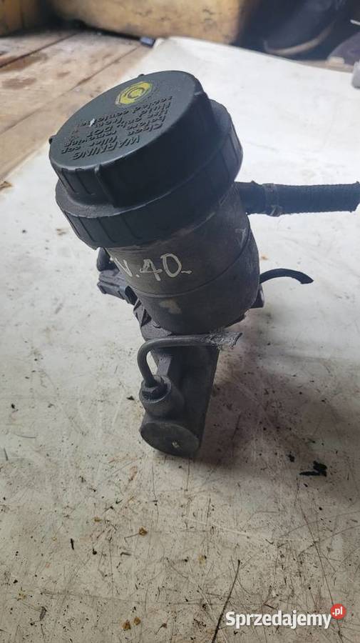 Pompa hamulcowa Volvo V40 sprzedam