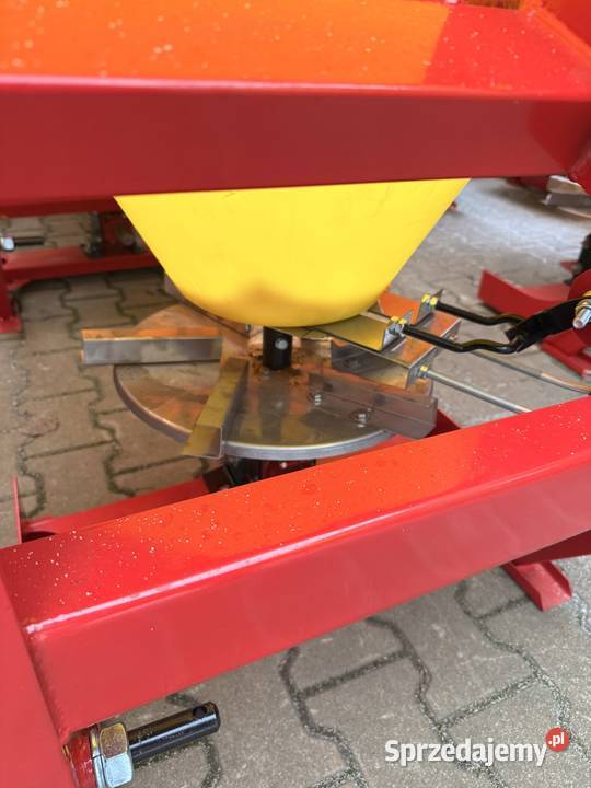 Rozsiewacz nawozu lejek Rolnictwo świętokrzyskie sprzedam