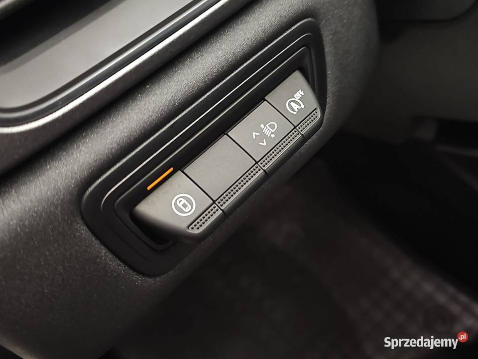 Captur 10 TCe Techno 2024RPakiet Winter Techno benzyna