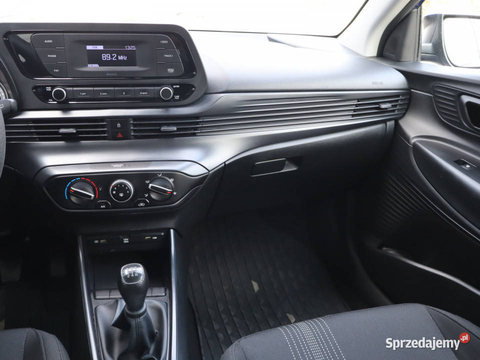 Hyundai i20 12 MPI asystent pasa ruchu Piaseczno