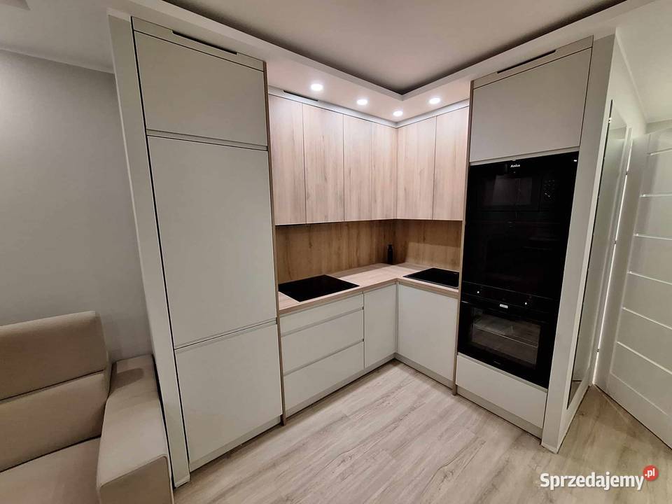 Meble Kuchenne na wymiar Stolarz producent Częstochowa