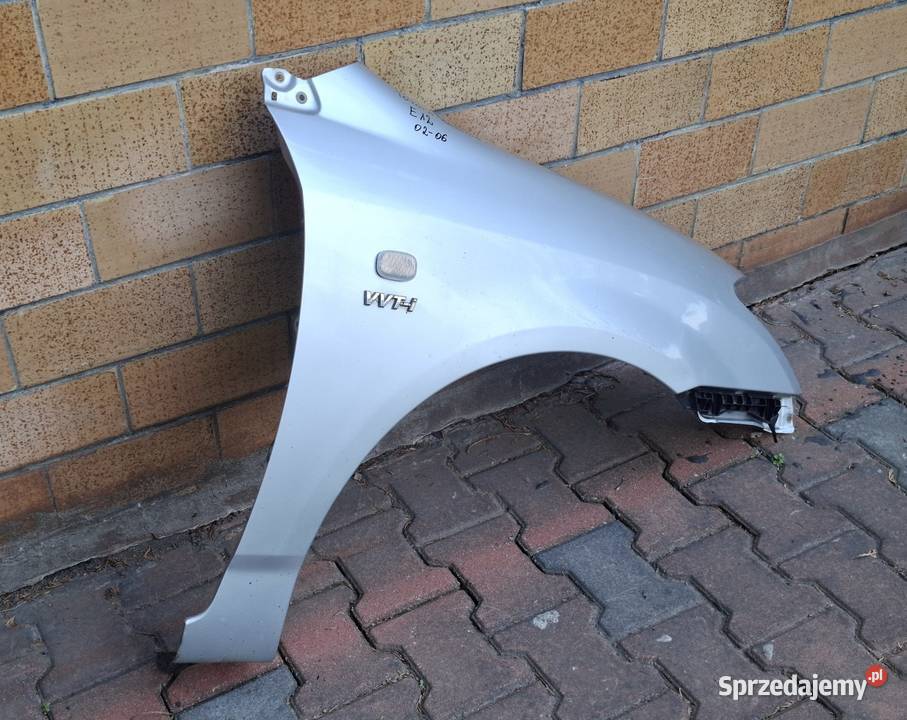 Błotnik Prawy Toyota Corolla Sandomierz