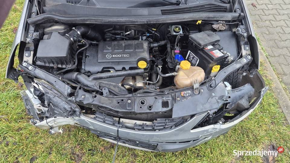OPEL CORSA 14 benzyna niski przebieg elektryczne szyby Kurów