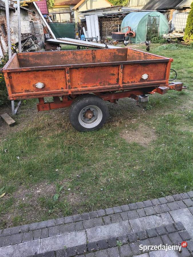 Wywrotka rolnicza Agromasz