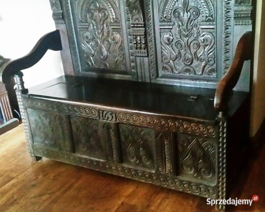KuferŁawa z XVII w Konopiska sprzedam