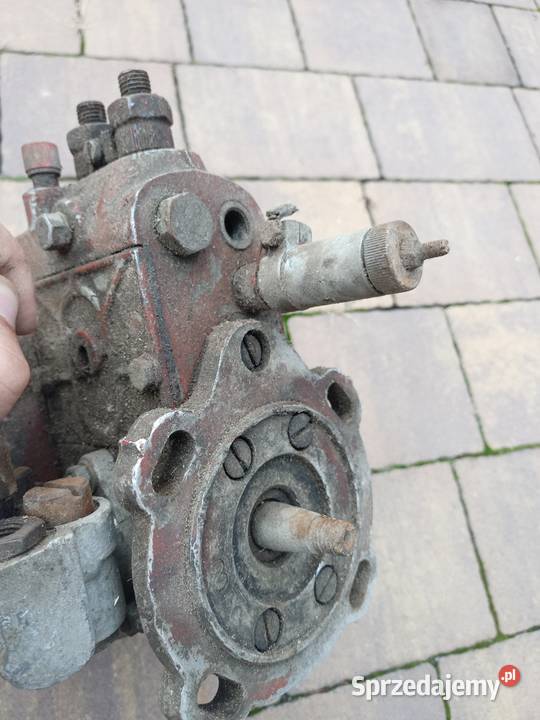 Pompa paliwa ursus C325 c328 Piszczac