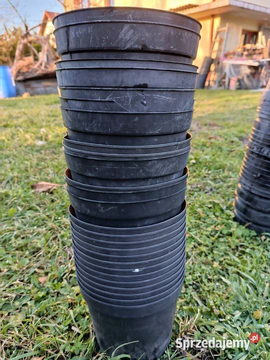 Zestaw 100 czarnych doniczek ogrodowych 3l Donice sprzedam
