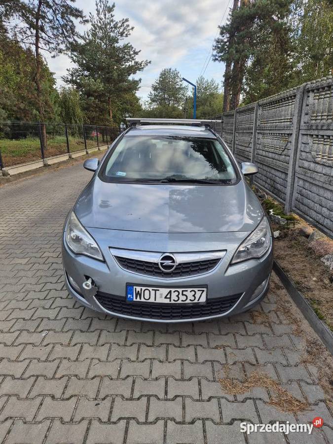 opel astra j 2012 14t benzynagaz kombisport Rok produkcji 2012 mazowieckie Karczew sprzedam
