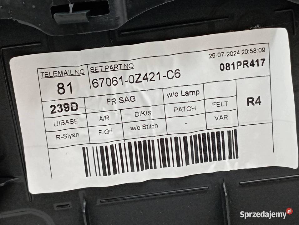 TAPICERKA BOCZEK PRAWY PRZÓD PASAŻERA 670610Z421