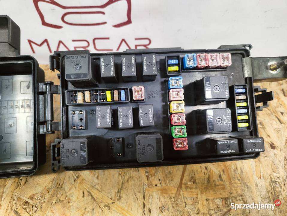 Skrzynka Bezpieczników Chrysler 300C 0510 57 Pleszew