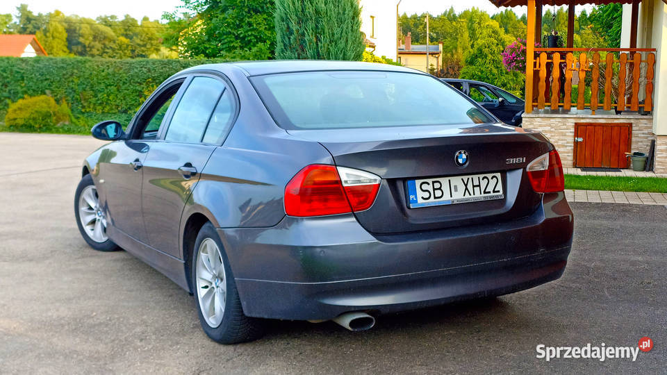 BMW E90 318i benzyna 20 143 2007 Sedan / Limuzyna Kęty