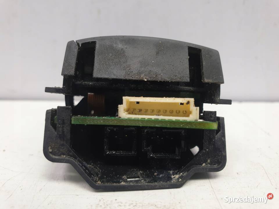 Audi A6 C6 PRZEŁĄCZNIK MULTIFUNCJI 4F0951527 osobowe Rudka