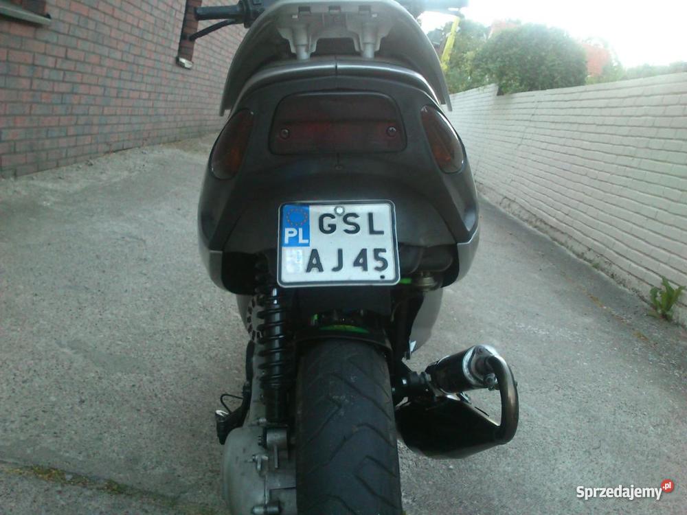 Piaggio NRG mc2 70 DD LC RACING aerox sr gilera Rok produkcji 2001 Motocykle i skutery