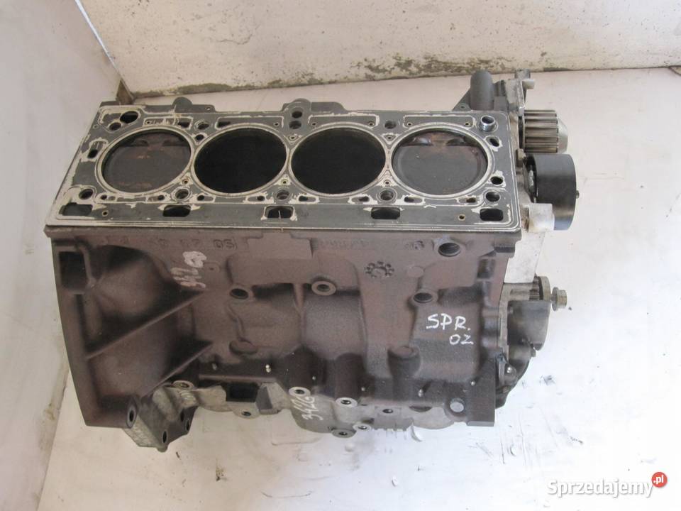 RENAULT MEGANE 16 16V 10R K4M858 110 149 Blok