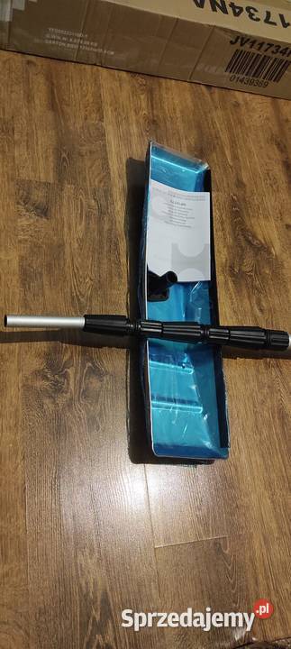 ŁOPATA DO ODŚNIEŻANIA DACHU ZGARNIACZ