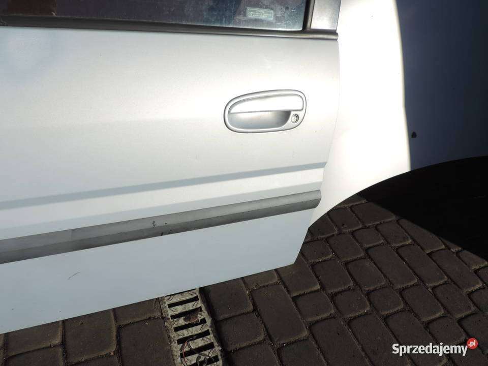 DRZWI LEWY PRZÓD PRZEDNIE HYUNDAI MATRIX SJ osobowe Nowy Sącz sprzedam