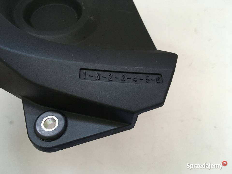 YAMAHA MT09 900 RN43 Osłona zębatki Dekiel