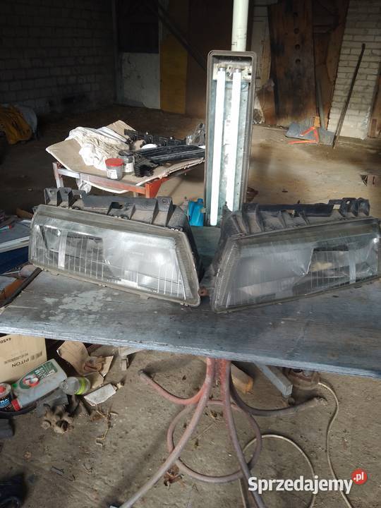 Citroen XM 91 lampy przód prawa i lewa osobowe Zochcin