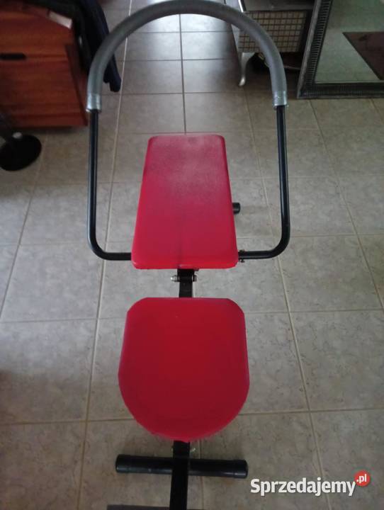 ławeczka do brzuszków