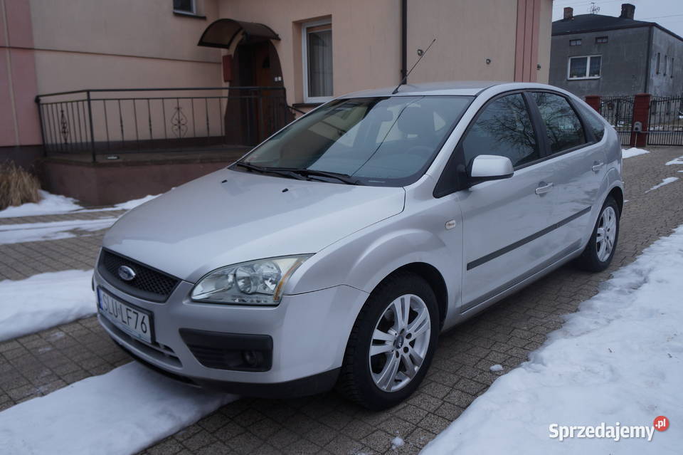 14 benzyna zarejestrowany stan nieuszkodzony Focus Częstochowa