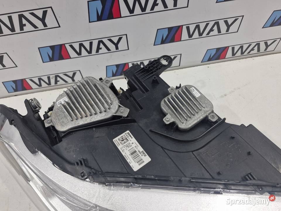BMW X1 F48 LAMPA PRAWA PRZÓD FULL LED EU