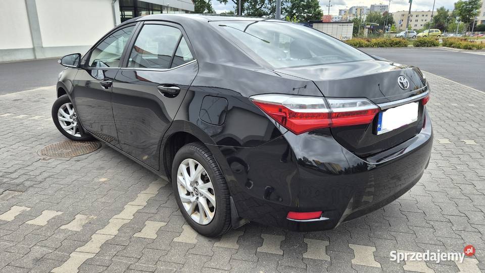 Toyota Corolla 16 Sedan 2018 pierwsza Piaseczno