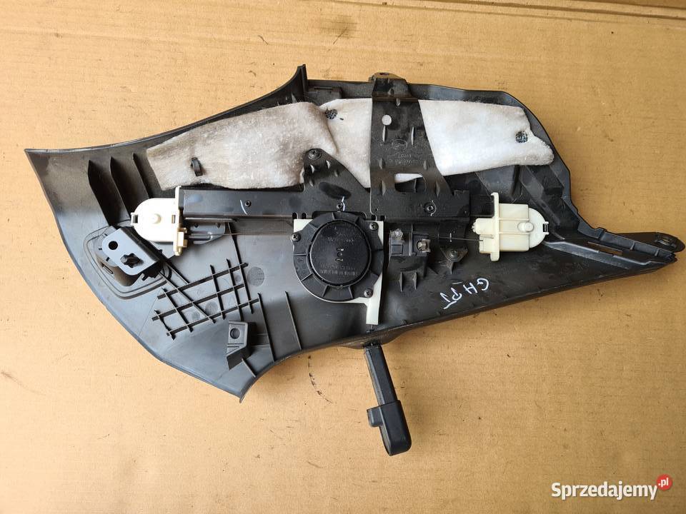 Mazda 6 GH prowadnica plastik rolety bagażnika