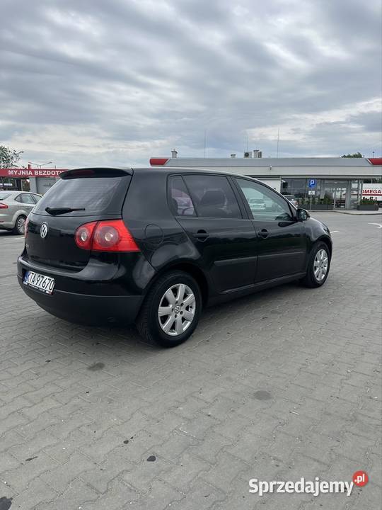 Volkswagen Golf V 16 LPG 2004r Golf Słotowa sprzedam