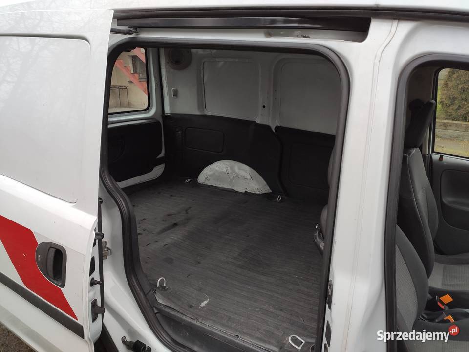 OPEL COMBO C 2011 r diesel 13 manualna Pleszew sprzedam