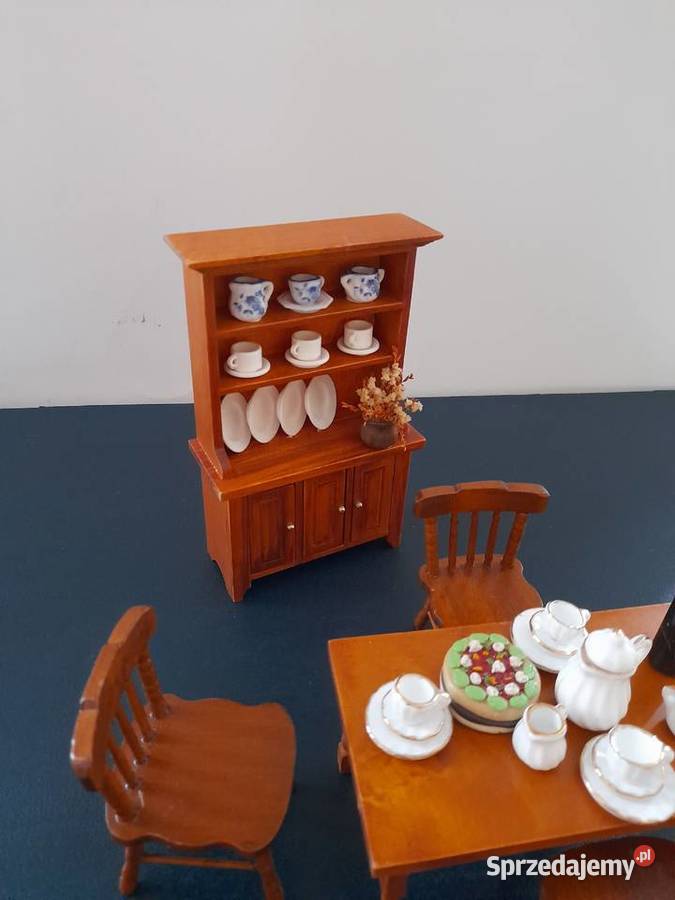 Mebelki do jadalni do domku lalek w skali 112 Bogatynia