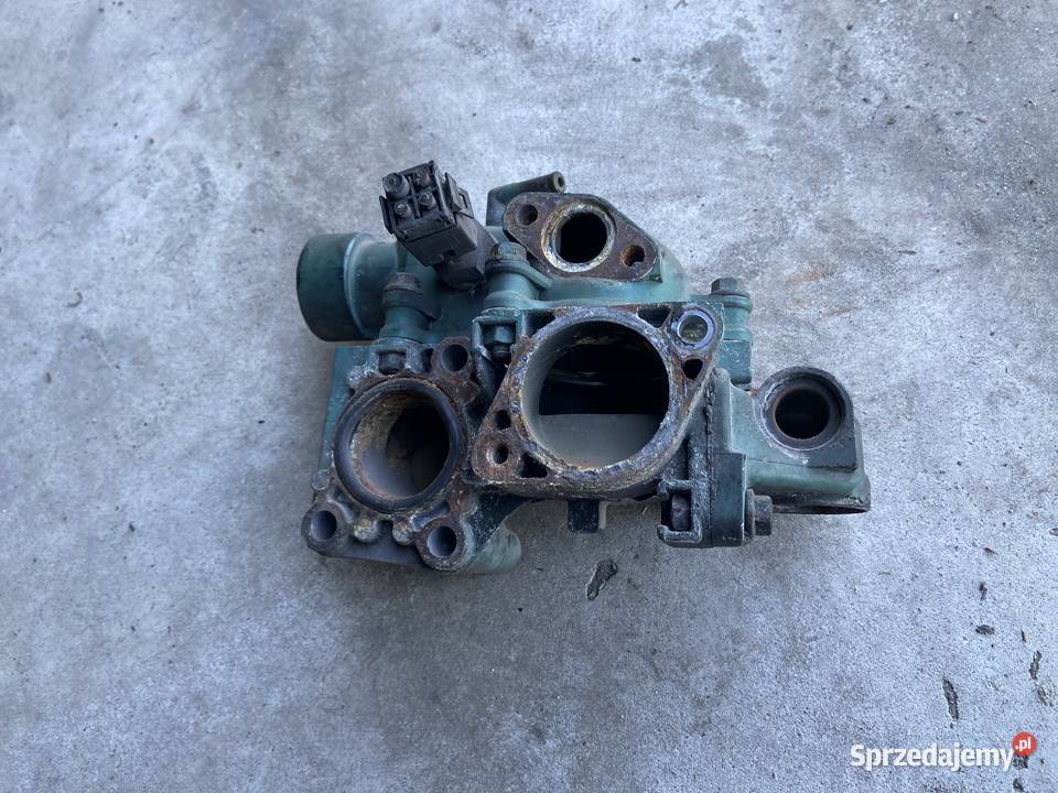 Obudowa Termostatu Termostat Volvo FL 420757 Maszewo
