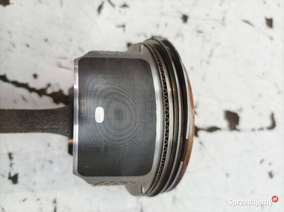 TŁOK KORBOWÓD 20 16V 145 Volvo C30 I 20062013 Rok produkcji 2012