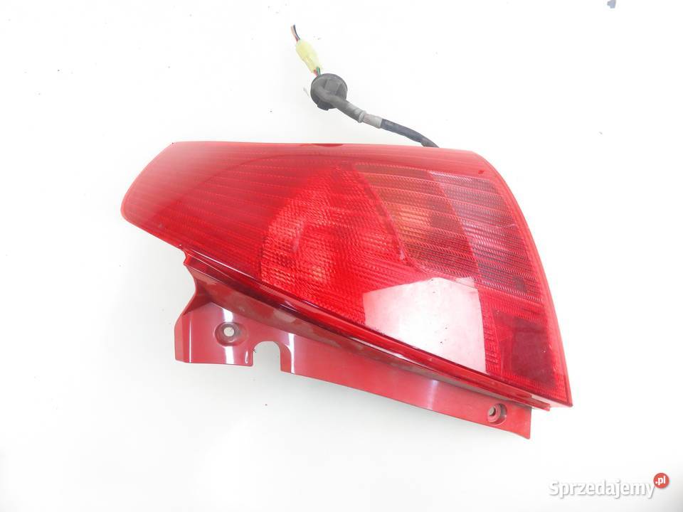 LAMPA PRAWA TYLNA SUZUKI SWIFT III osobowe