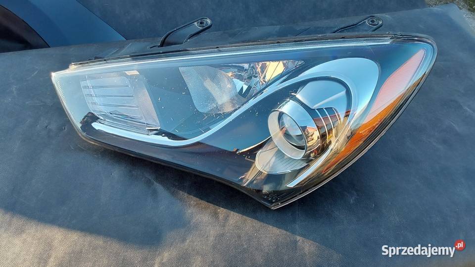 Lampa przednia L Hunday Genesis Coupe