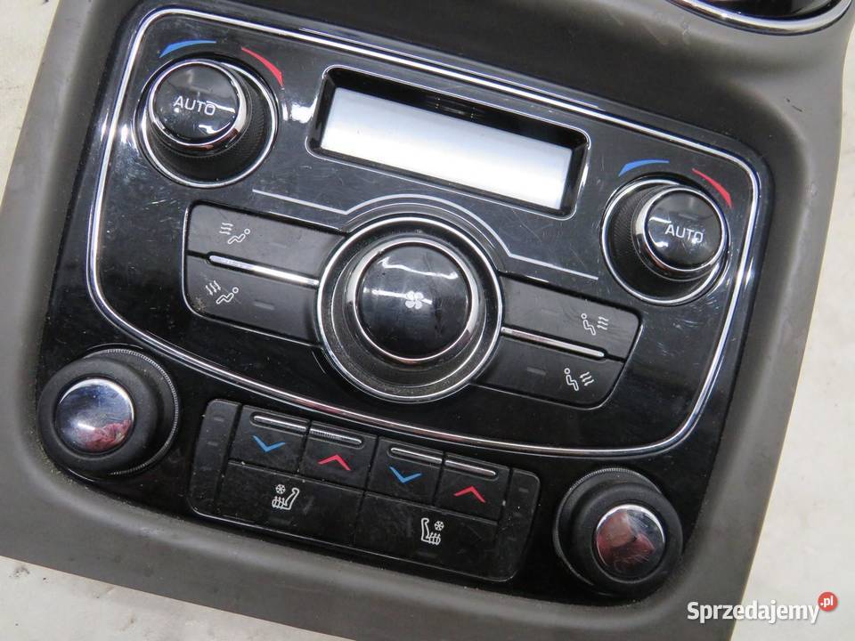 PANEL KLIMATYZACJI JAGUAR XJ X351 AW9318D687DE osobowe