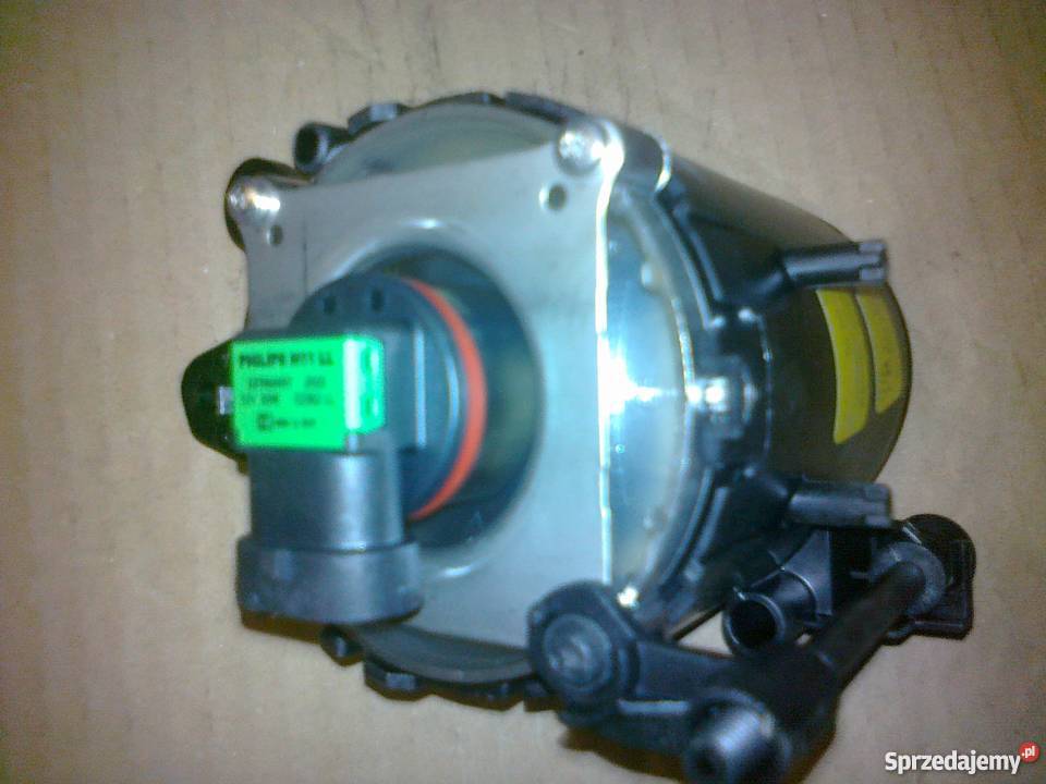Audi A4 2000 halogen w zderzak lewy nowy Magneti mazowieckie Pruszków